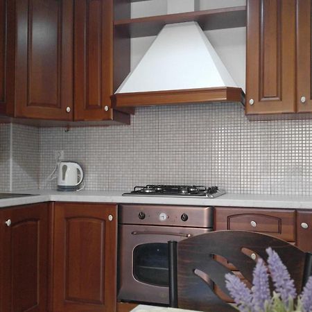 Perivolia  Avantis Apartments מראה חיצוני תמונה