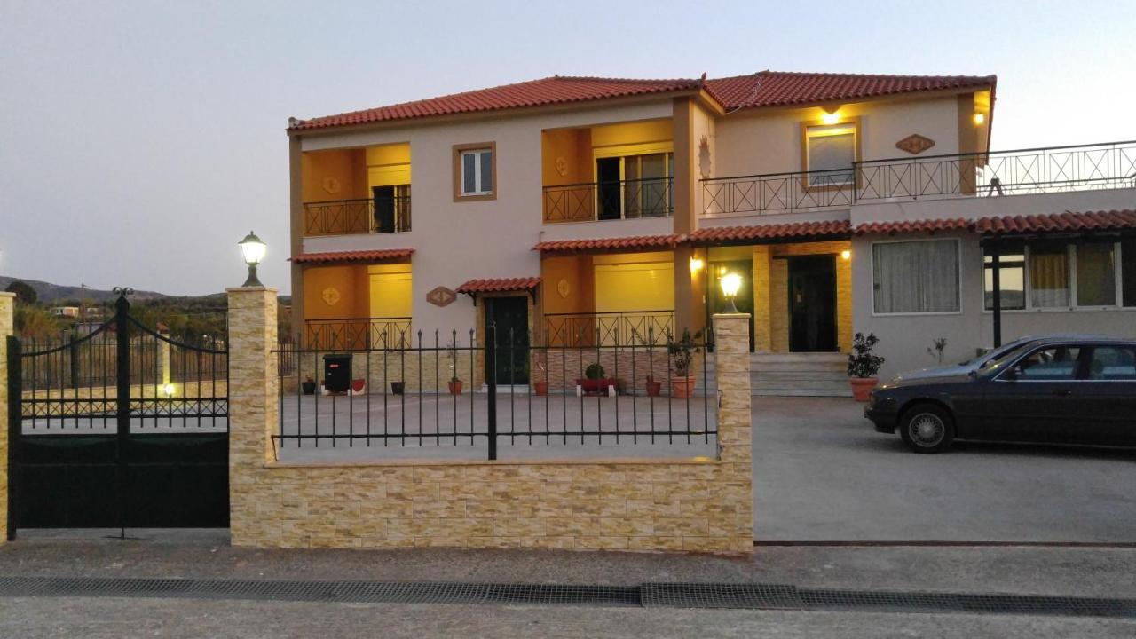Perivolia  Avantis Apartments מראה חיצוני תמונה